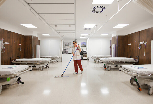 Somos la primera empresa de limpieza en aplicar protocolos específicos para centros de salud mental 